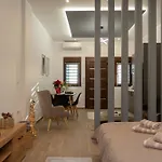 Celestia House דירה *