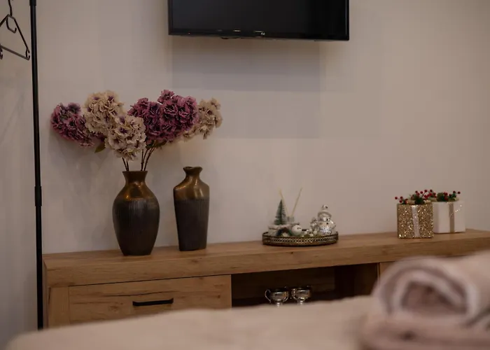 Apartament Celestia House *