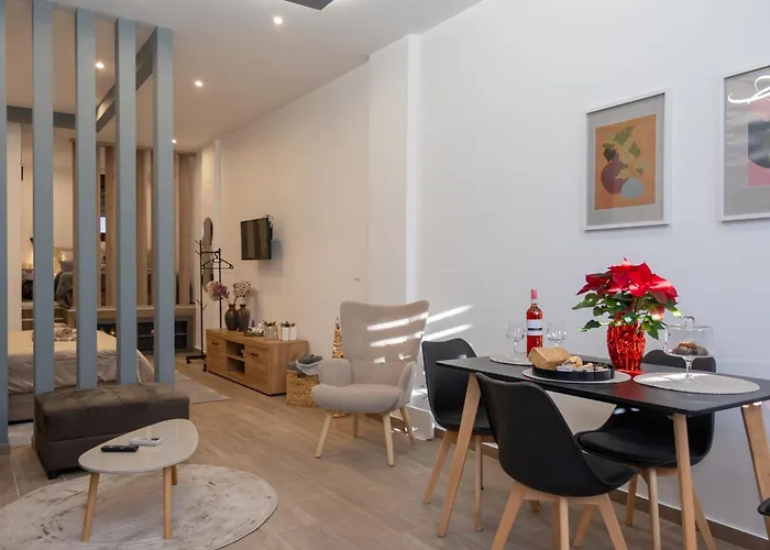 Celestia House * Kalambaka